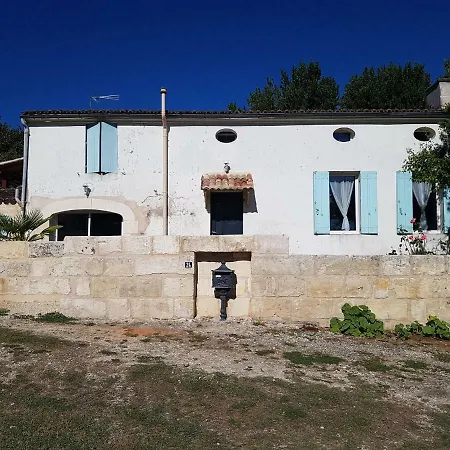 بيت للعطل Maison Charentaise *